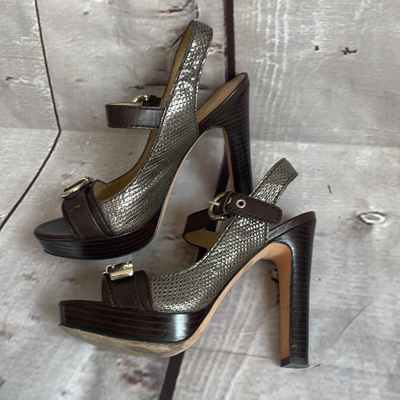 Coach buckle leather heels in size 7.5 - Picture 4 of 16